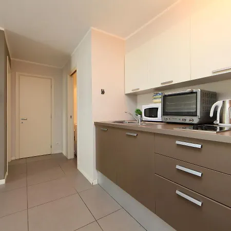 Apartment Reine Astrid