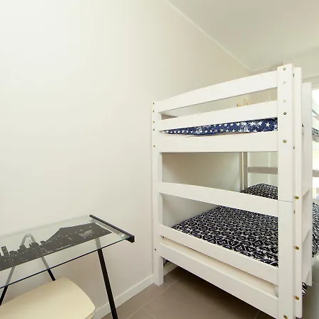 Reine Astrid Apartment *